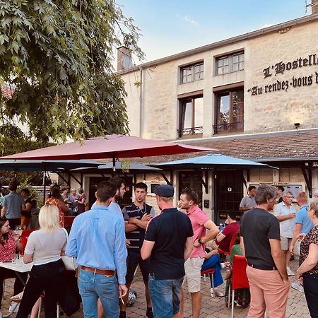 Hostellerie Au Rendez-Vous Des Amis Chaumont  Ngoại thất bức ảnh