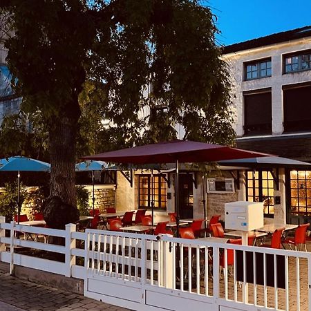 Hostellerie Au Rendez-Vous Des Amis Chaumont  Ngoại thất bức ảnh