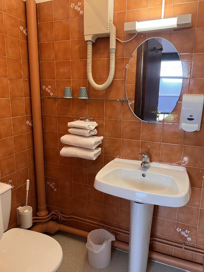 Hostellerie Au Rendez-Vous Des Amis Chaumont  Ngoại thất bức ảnh